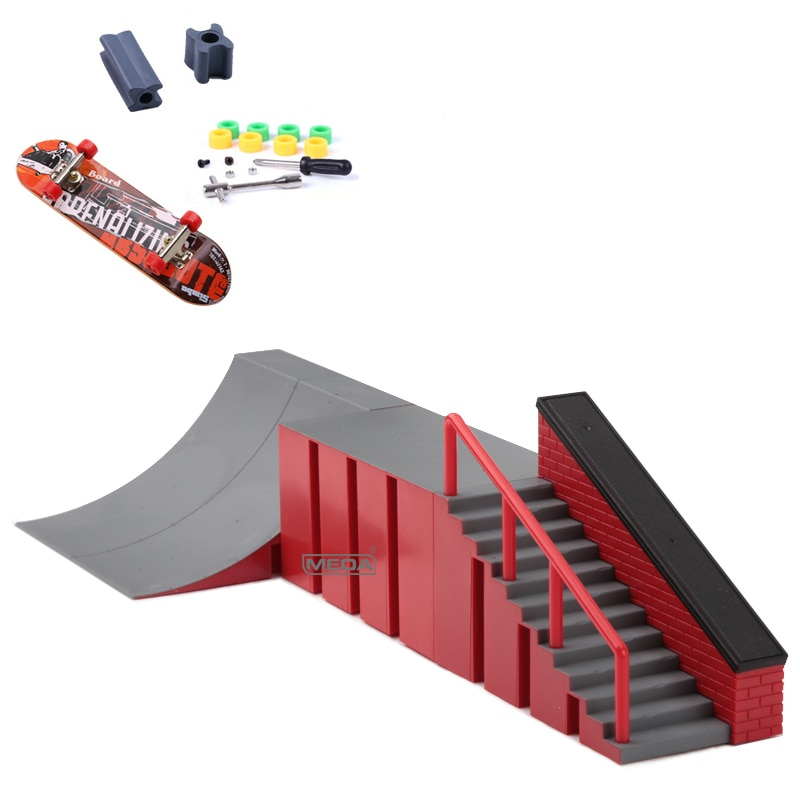 Finger skateboard ramp